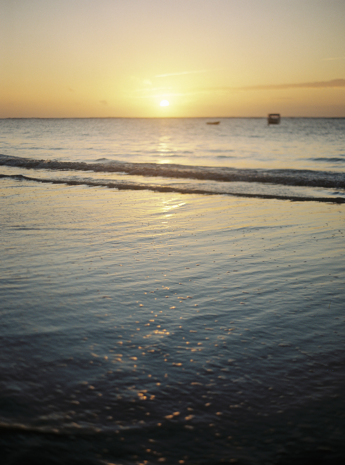 voyage au kenya : lever de soleil a diani