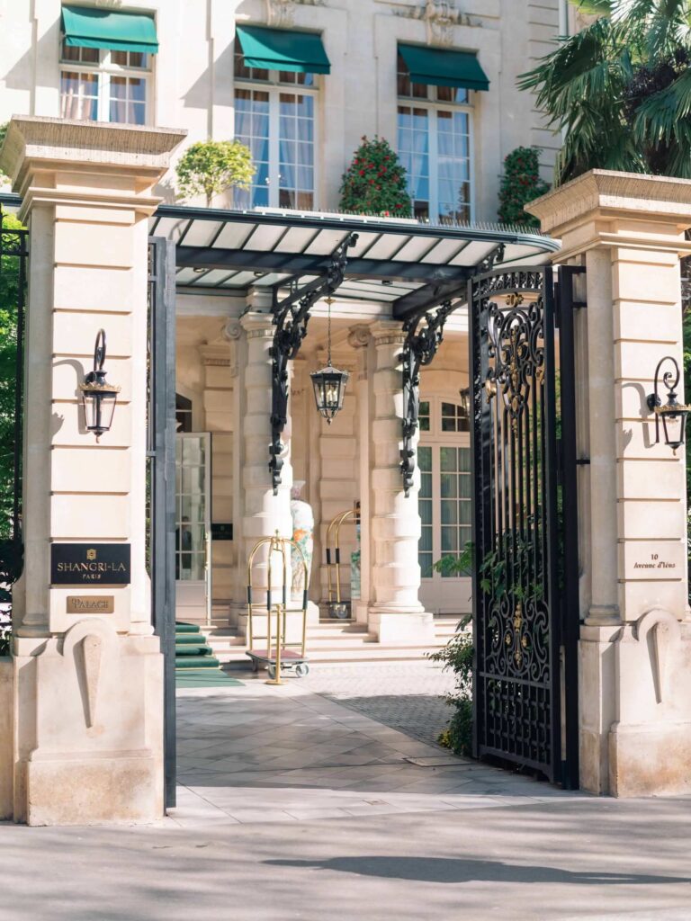 Wedding photographer Paris — Shangri-La Hotel wedding Guillaume Gimenez