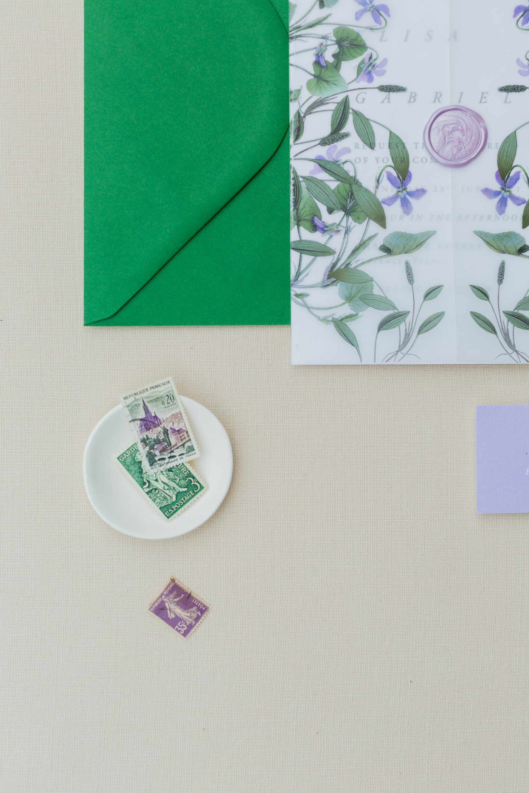 Wedding photography in the Luberon wild landscape, Provence