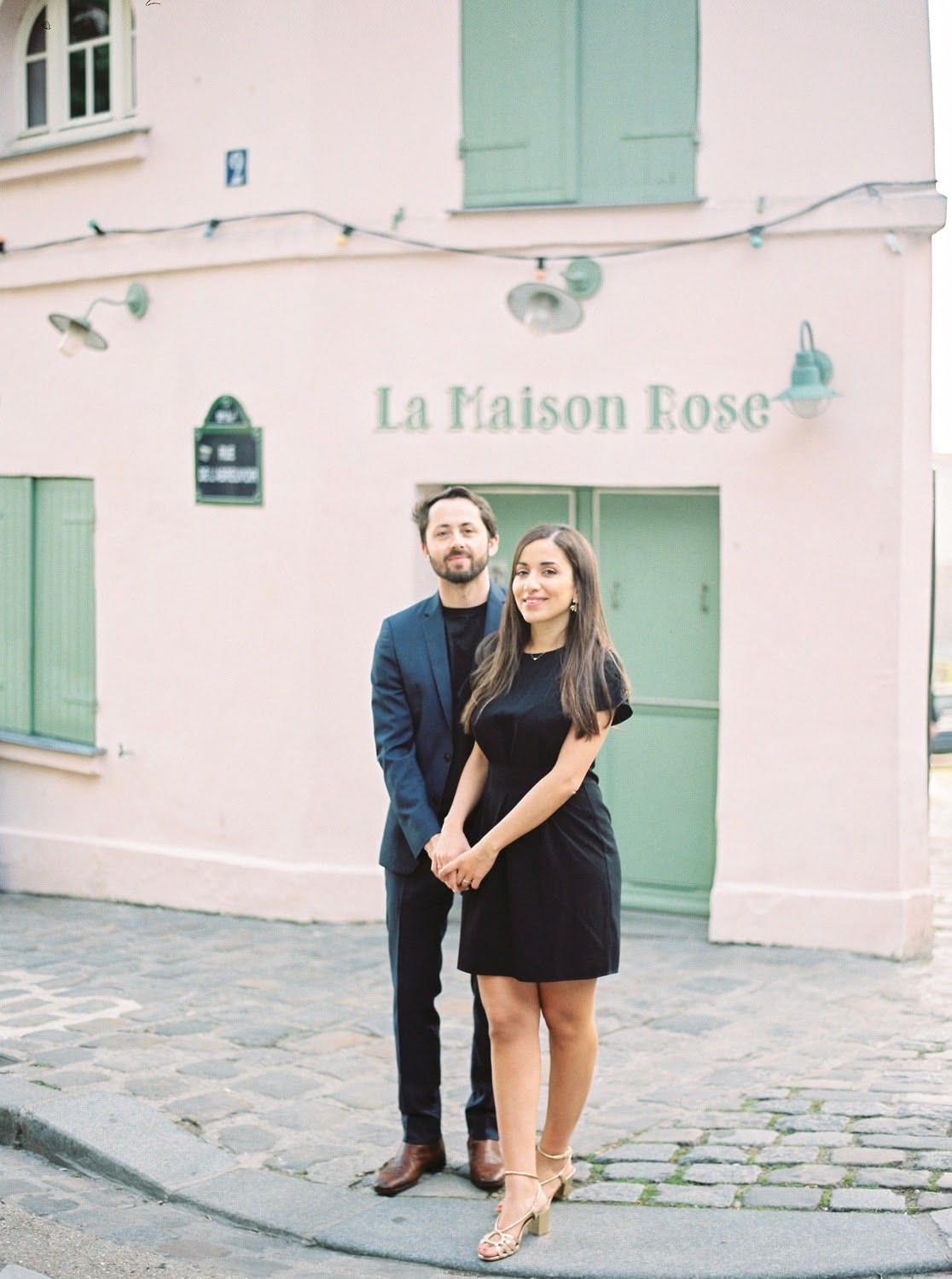 Paris wedding photographer Guillaume Gimenez at work during a wedding day